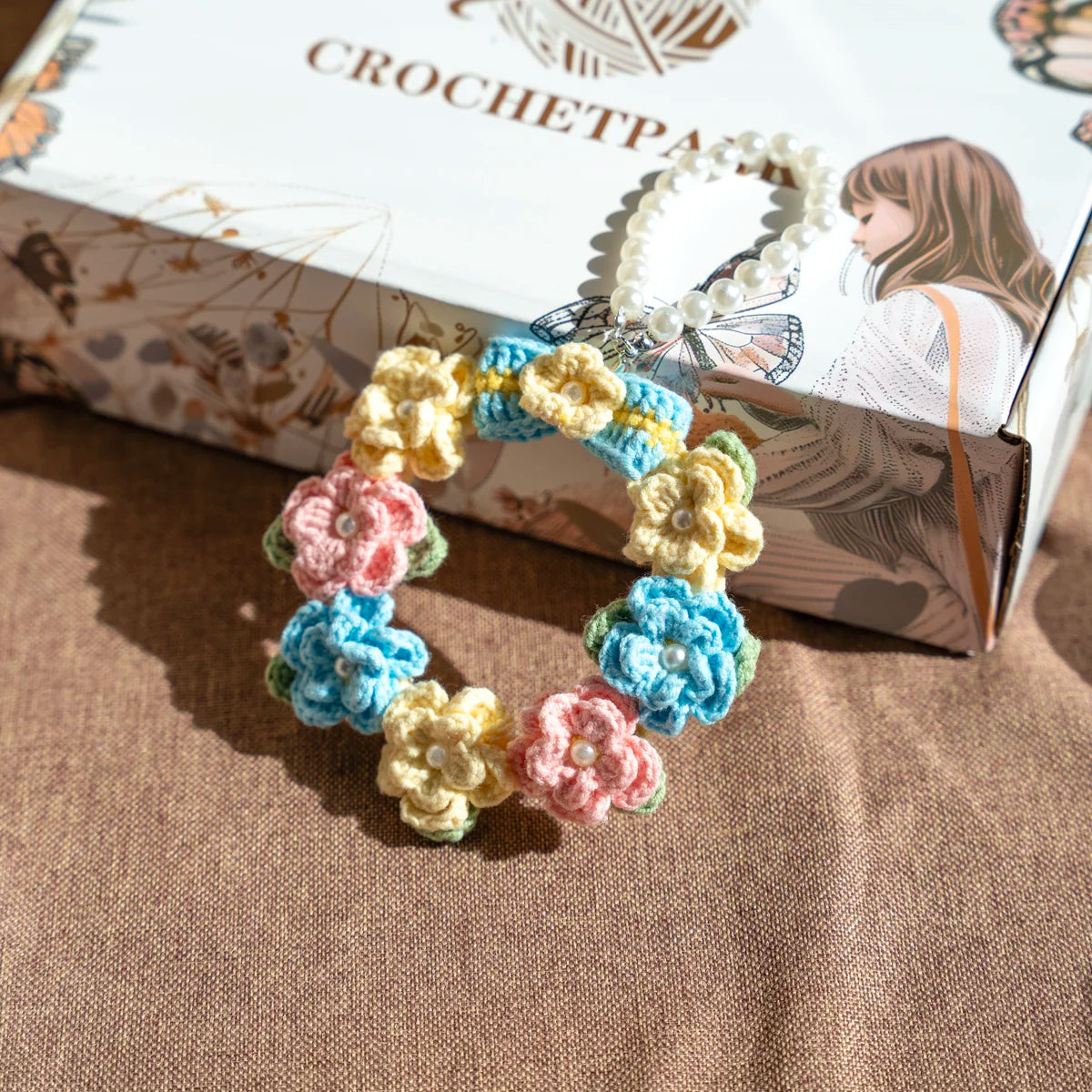 Mini couronne au crochet (terminée)