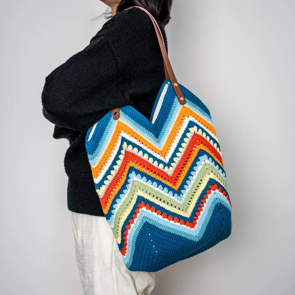 CrochetPark™ Wildflower Handmade Crochet Shoulder Bag(Finished Product)