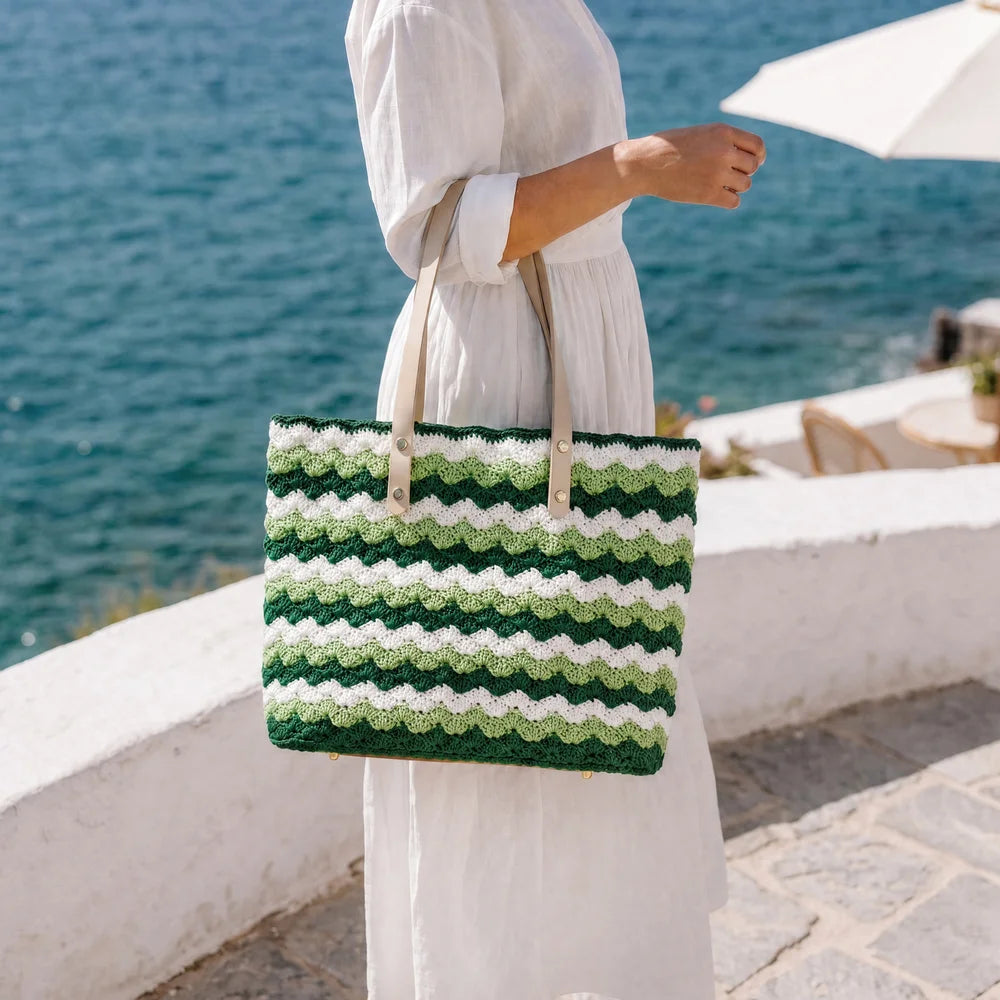 Seabreaze Wave Tote Crochet Kit