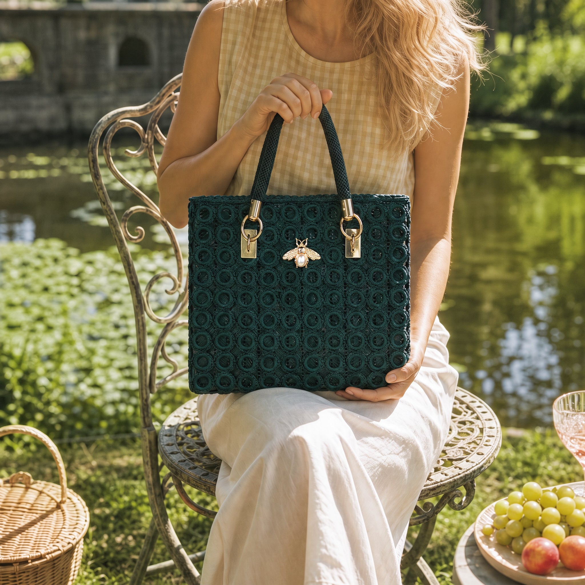 Garden Bee Crochet Bag Kit