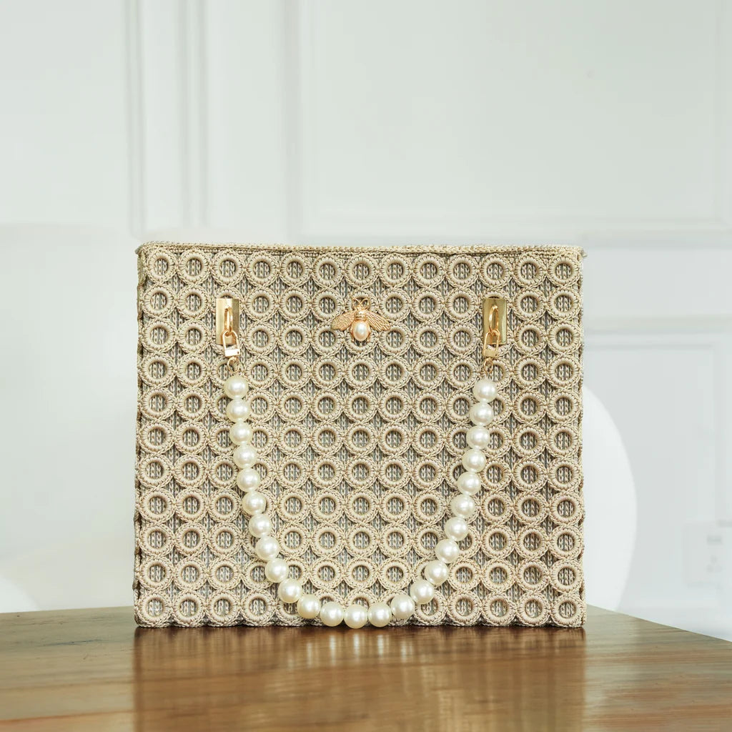 CrochetPark™ Pearl Bee Crochet Bag Kit