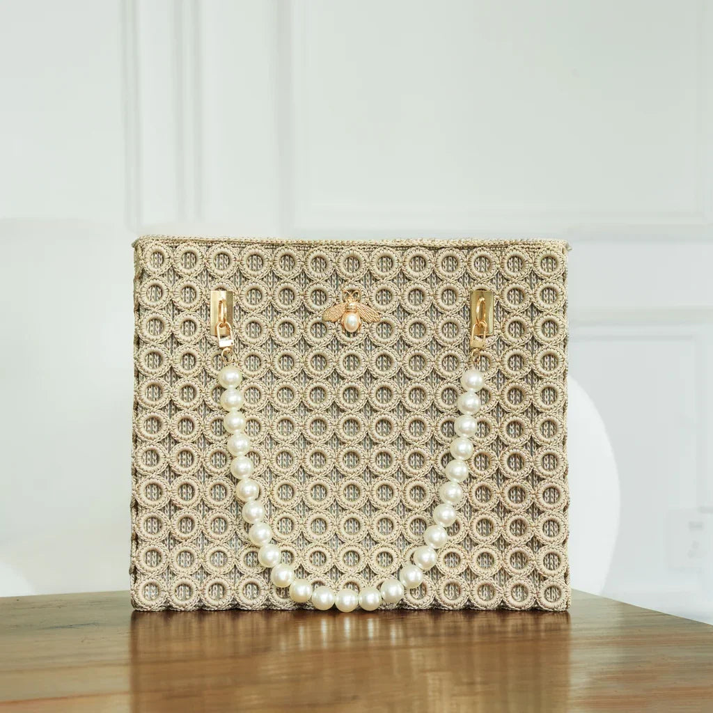 CrochetPark™ Pearl Bee Crochet Bag Kit