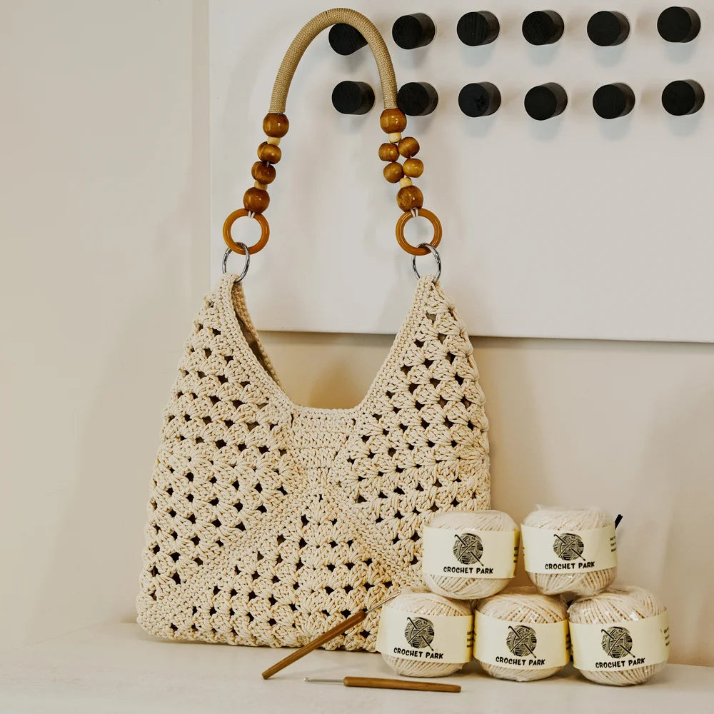 Kit de sac fourre-tout à bandoulière en crochet Croissant CrochetPark™