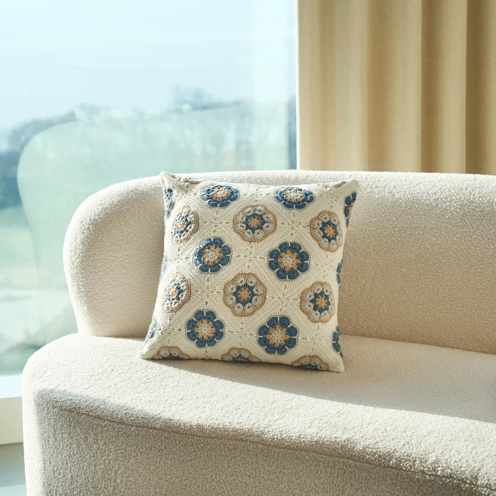 CrochetPark™ Delft Pillow Kit