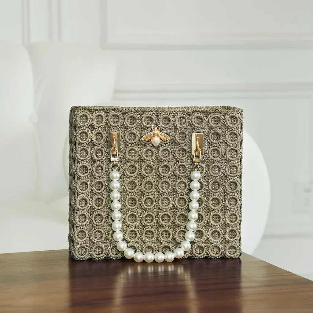 CrochetPark™ Pearl Bee Crochet Bag Kit