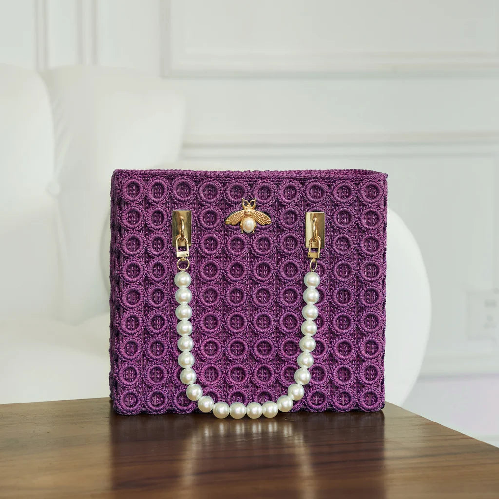 CrochetPark™ Pearl Bee Crochet Bag Kit