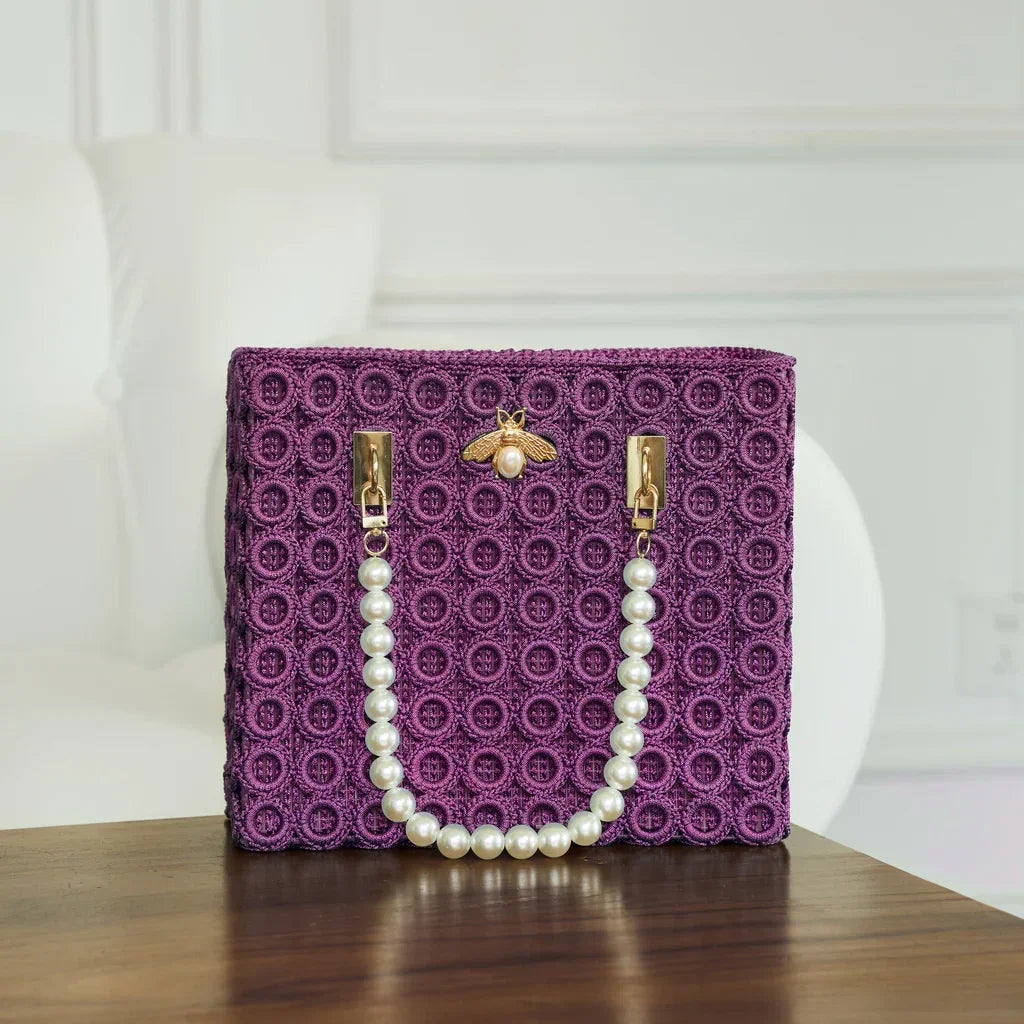 CrochetPark™ Pearl Bee Crochet Bag Kit