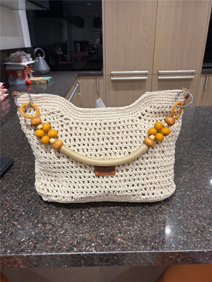 Review by Caroline F.