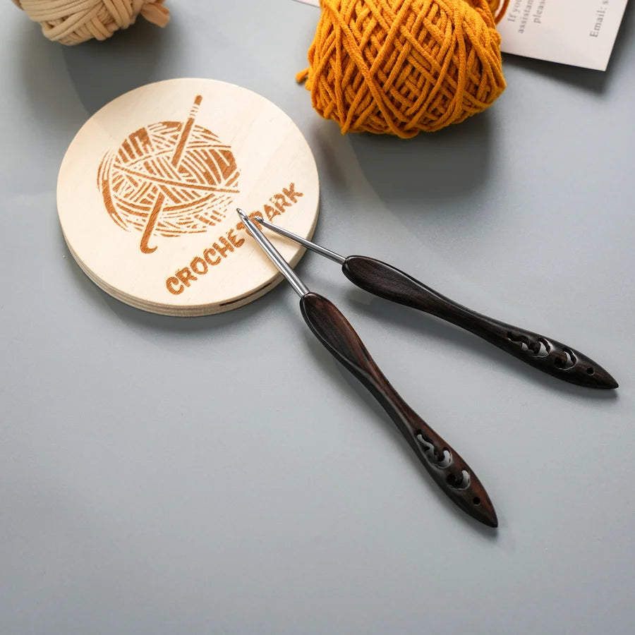 CrochetPark™ Sandalwood Crochet Hook