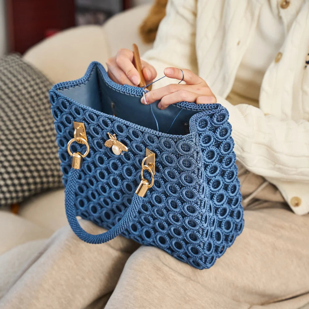 CrochetPark™ Garden Bee Crochet Bag Kit