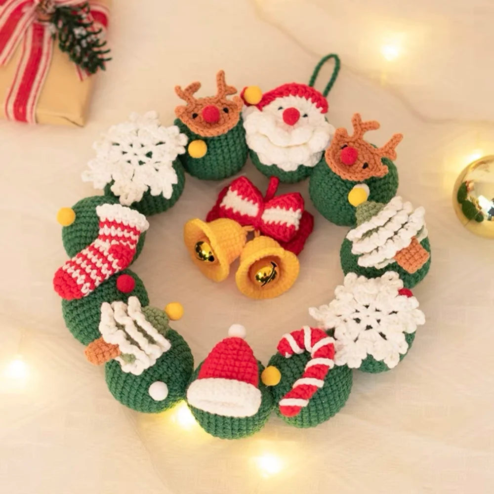 CrochetPark™ crocheted Christmas Wreaths Diy Kit